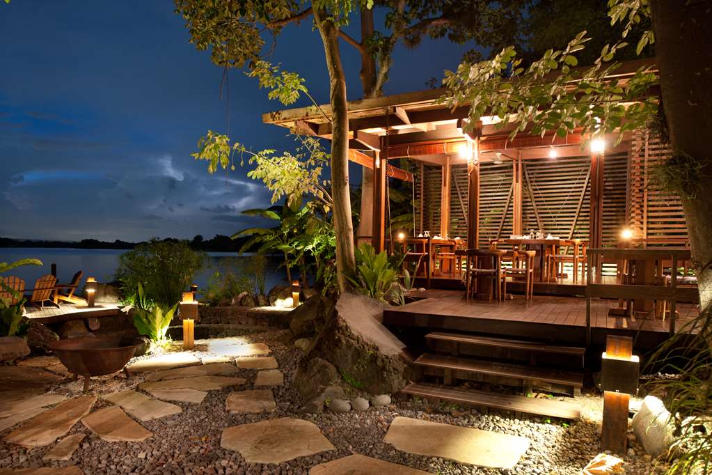Jicaro Island Lodge — 4-Star Luxury Hotel in Granada, Nicaragua