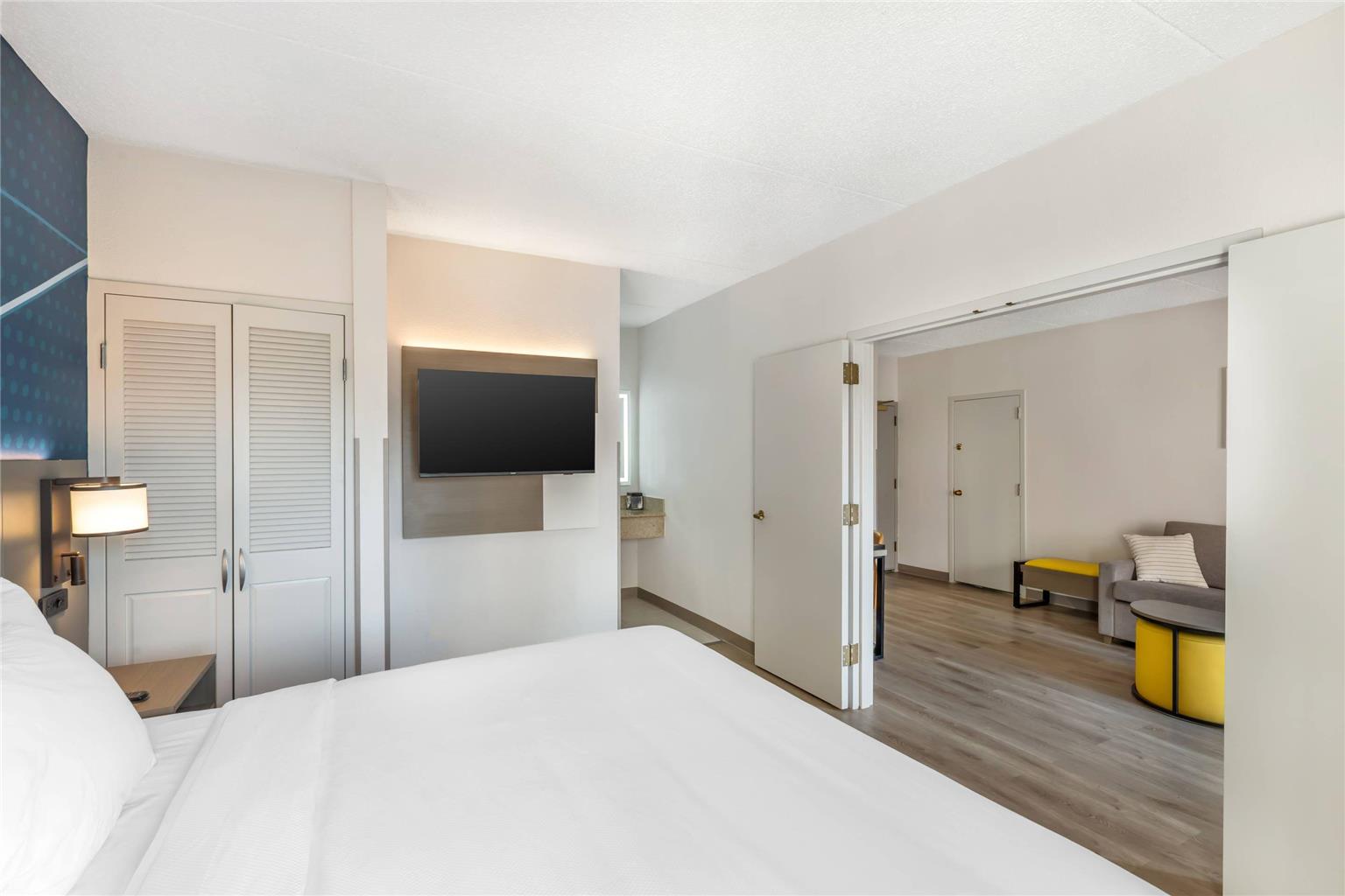 Comfort Inn & Suites Arlington Heights Buffalo Grove - photo 26