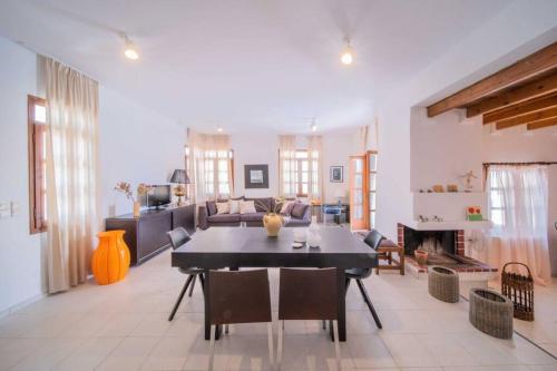 Villa Gio — 4-Star Luxury Hotel in Malia, Greece