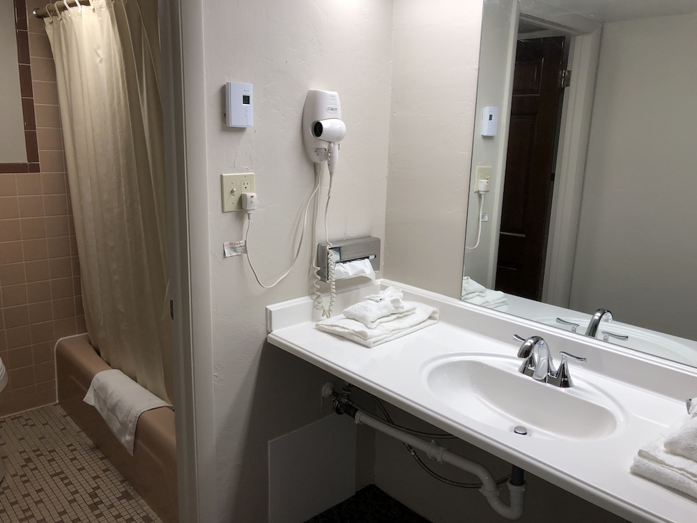 Dunes Inn - photo 30