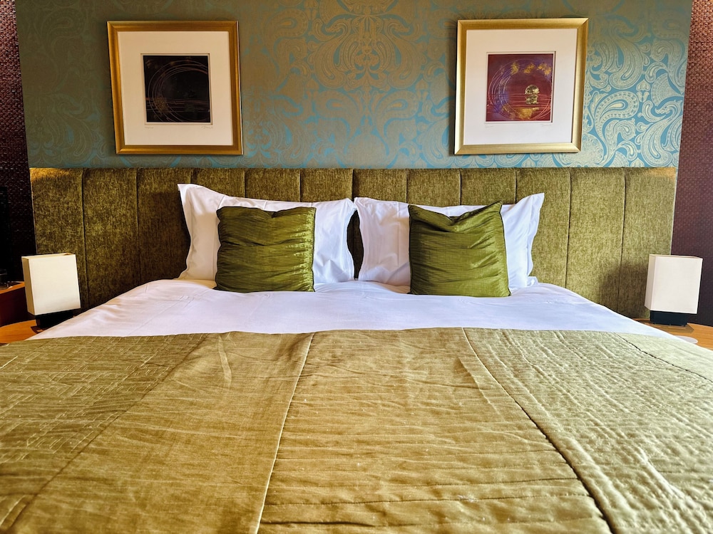 The Old Orleton Inn — Telford — photo 3