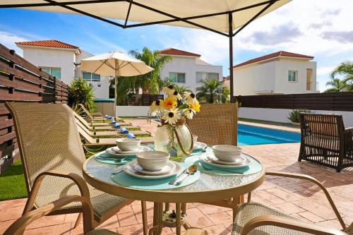 Villa Summer