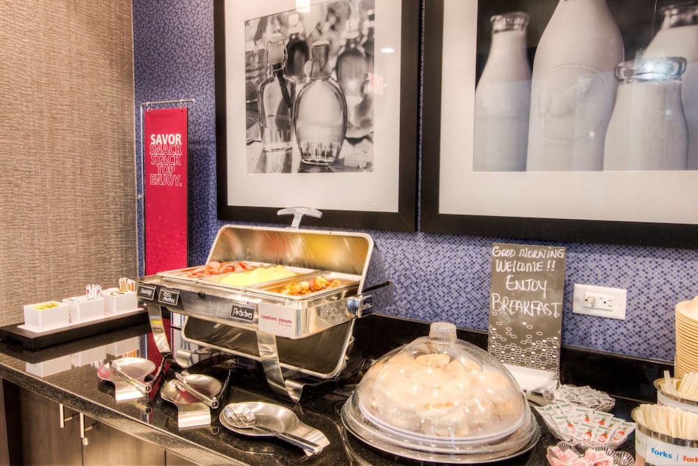 Hampton Inn Houston I 10 East - photo 23