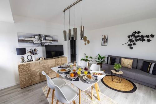 Vista Mar Villa Eira Nova — 4-Star Luxury Hotel in Porto Covo, Portugal