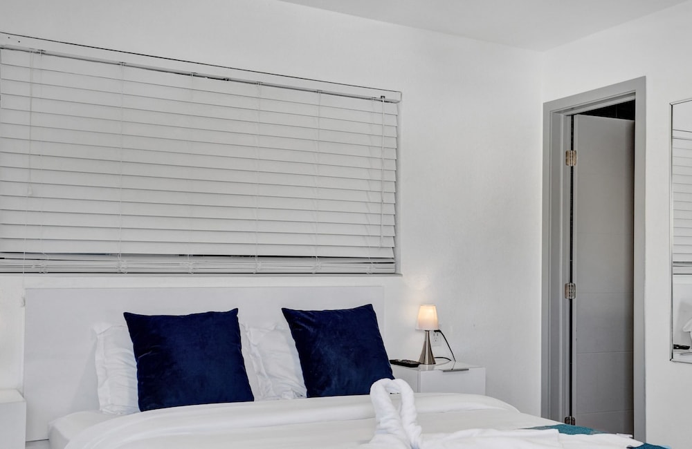 Unit G Sea&i Private Room Near Deerfield Beach - photo 9