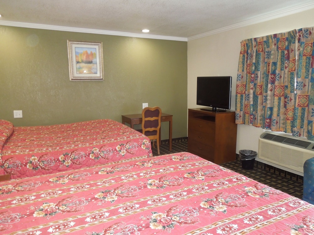 Castaway Motel - photo 9
