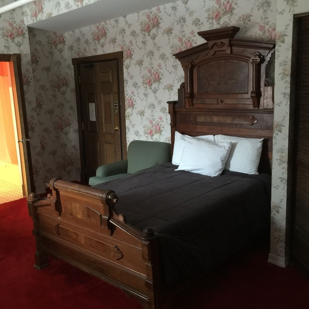 Historic Calumet Inn - photo 19
