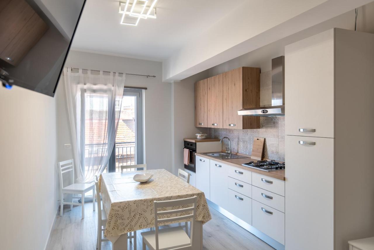 Appartamento Moderno in Centro Citta — 4-Star Luxury Hotel in Sant'agata Di Militello, Italy