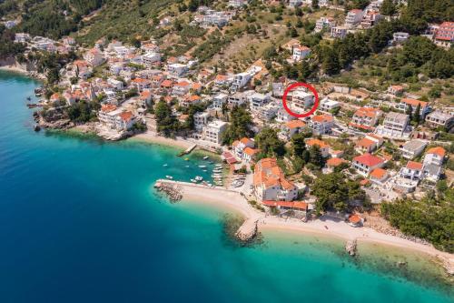 Beach Deluxe Private Wellness Villa — 4-Star Luxury Hotel in Omis, Croatia