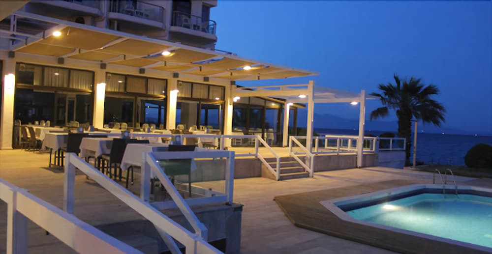 Ladin Hotel — hotel in Cesme