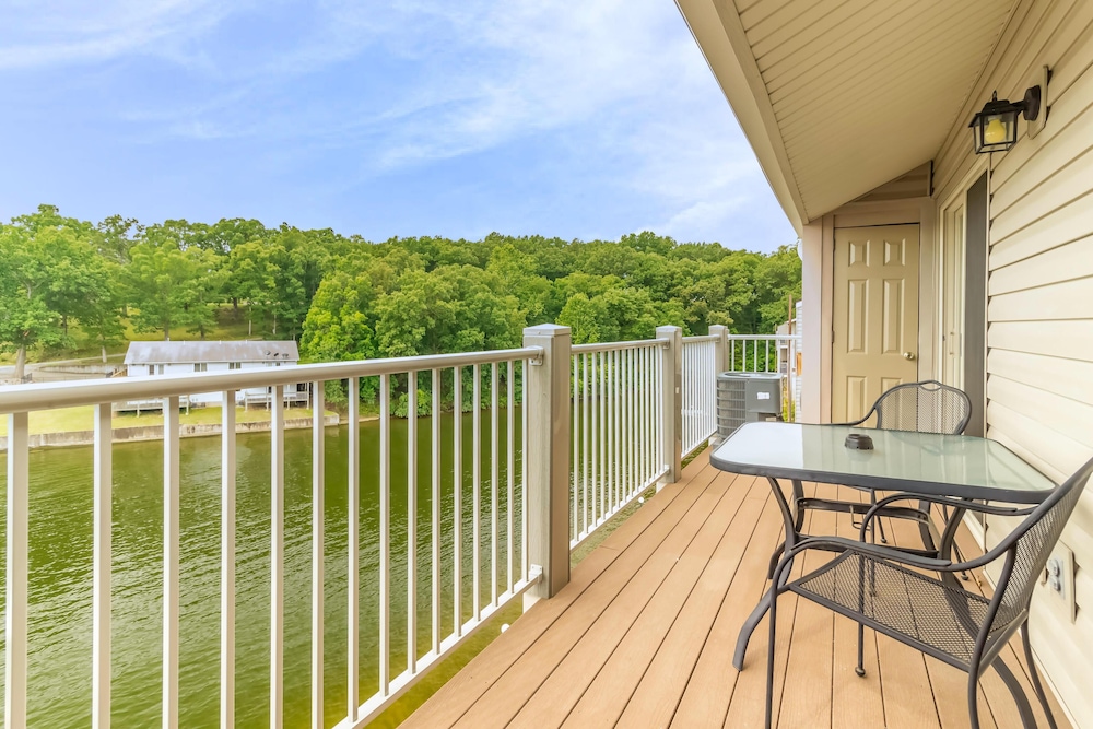 Lakewood Resort by EVRentals - photo 25