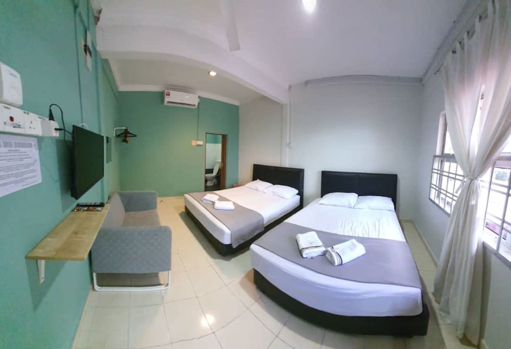 Oyo 90116 Fbs Inn Hotel in Paka, Malaysia