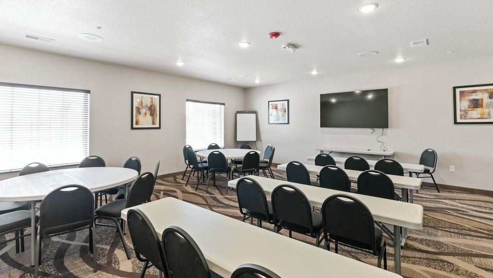 Cobblestone Inn & Suites Julesburg - photo 69