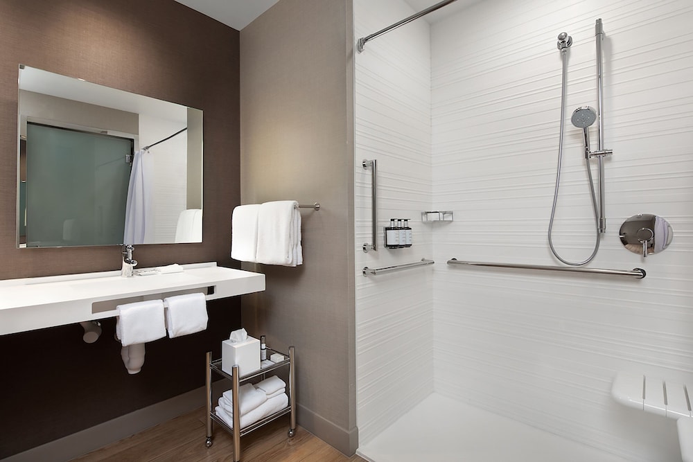 AC Hotel Bloomington Mall of America - photo 14