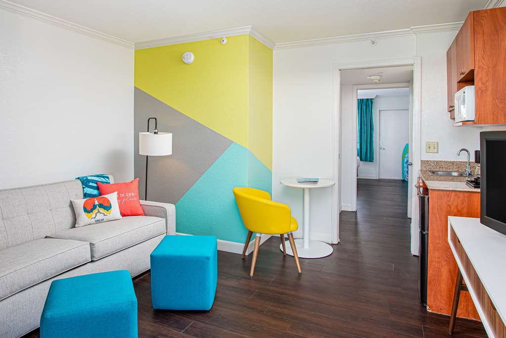 Beachside Hotel & Suites Cocoa Beach Port Canaveral - photo 15