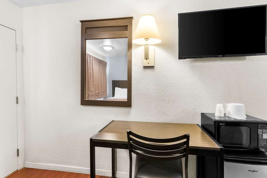 Americas Best Value Inn Stillwater - photo 12