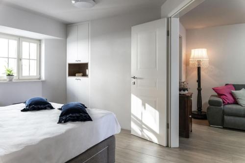 Charming Seaside House — 4-Star Luxury Hotel in Pag, Croatia