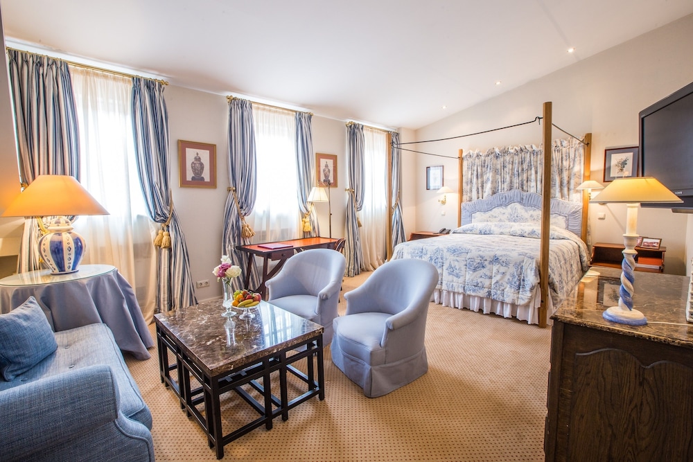 סלון / אזור ישיבה