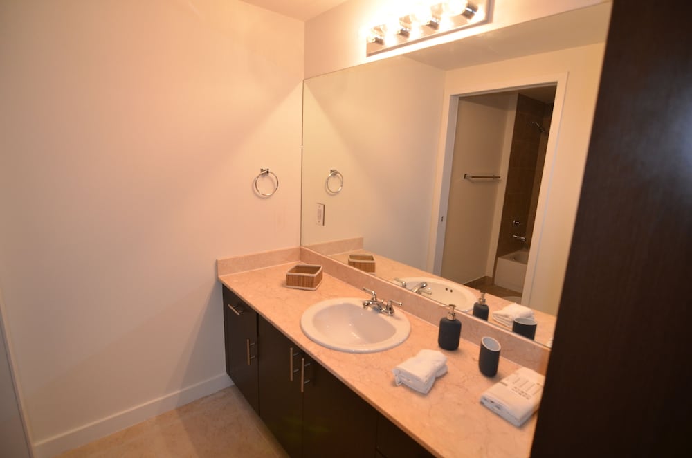 Riviera Luxury Living at River Oaks Marina and Tower - photo 30