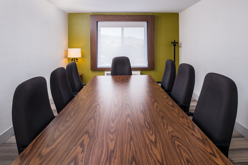 Holiday Inn Express Sierra Vista by IHG - photo 52