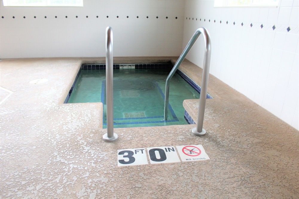 Cumberland Inn & Suites - photo 34