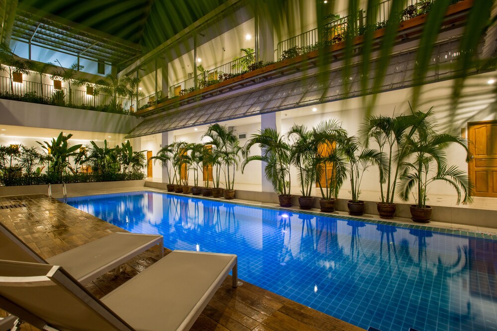 Nonnee - carbon neutral hotel in Phuket