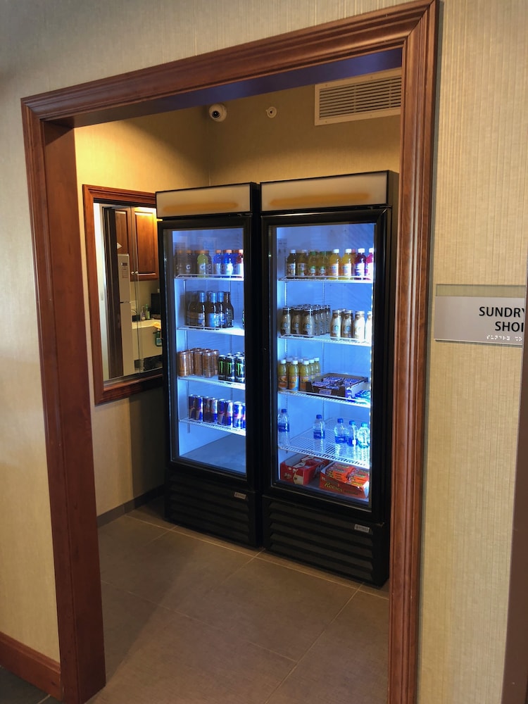 Country View Inn & Suites - photo 37