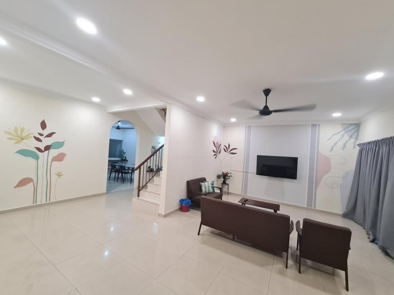 Air home M3 Simpang near Aulong Econsave 4BR 10pax Netflix — 4-Star Luxury Hotel in Taiping, Malaysia