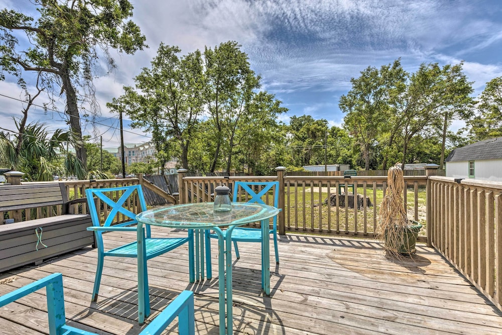Cozy Gulfport Home Walk to Beach Marina and Casino - photo 20