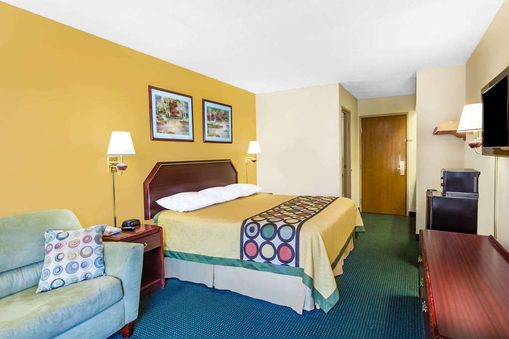 Super 8 by Wyndham Morristown South - photo 12