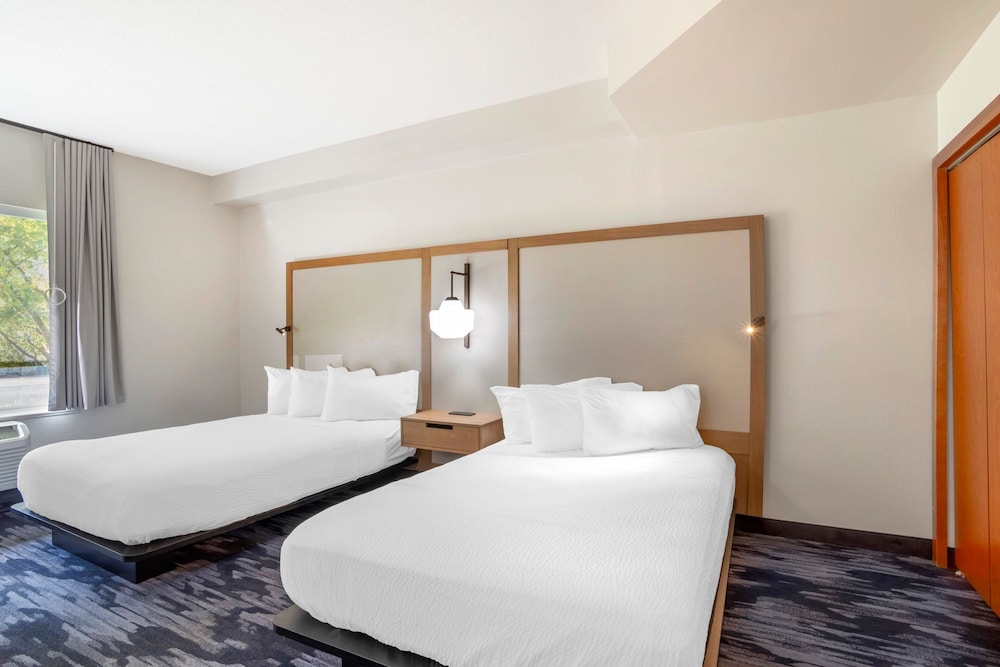 Fairfield Inn by Marriott Boone - photo 12