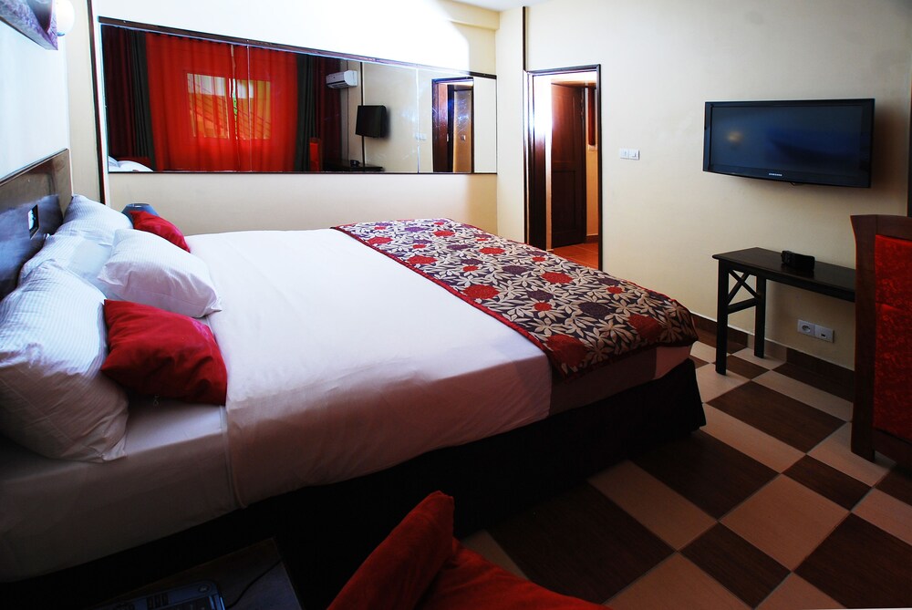 YaahoT Hotel in Yaounde, Cameroon