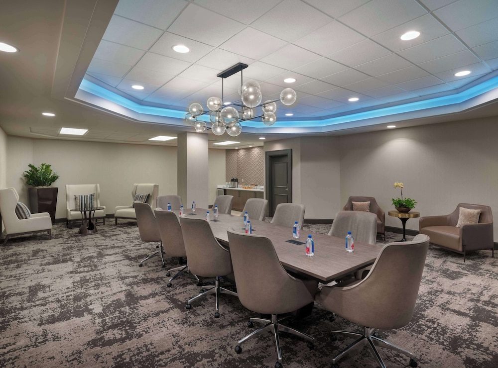 Hilton Indianapolis Hotel & Suites - photo 64