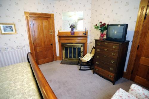 Wildflowers Inn - photo 19