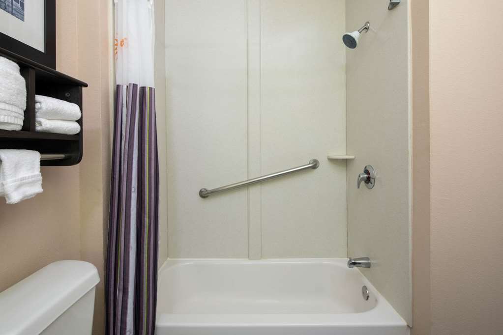 La Quinta Inn by Wyndham Calhoun South I 75 - photo 22