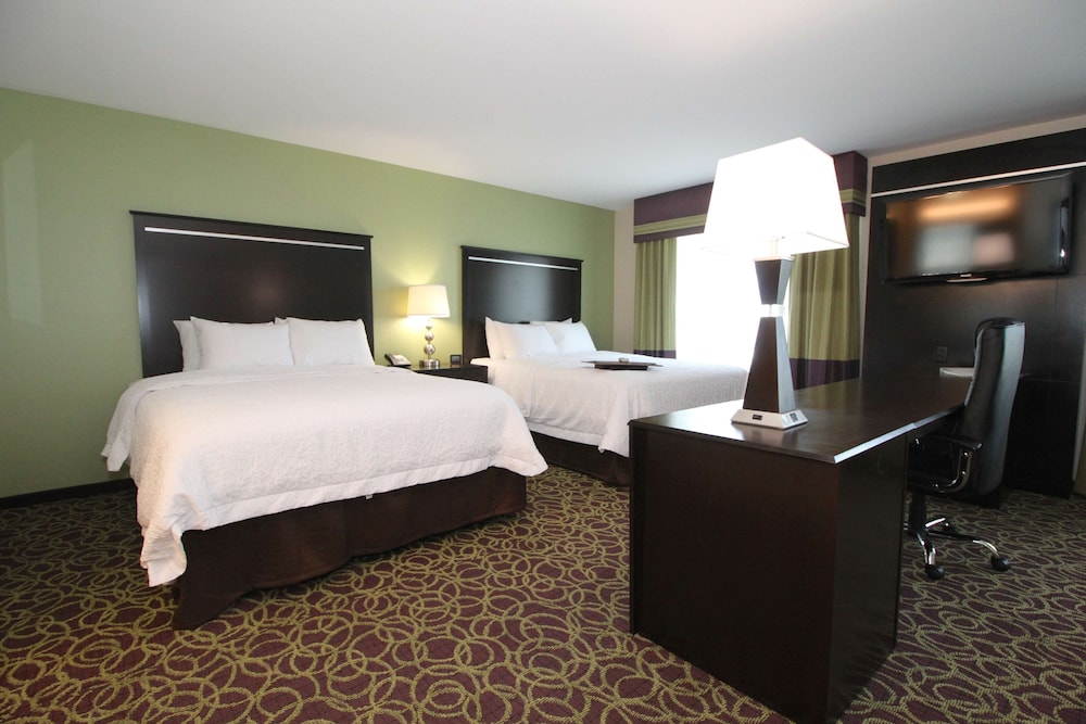 Hampton Inn & Suites Sandusky Milan - photo 9