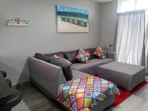 Muizenberg Mountain View Apartment