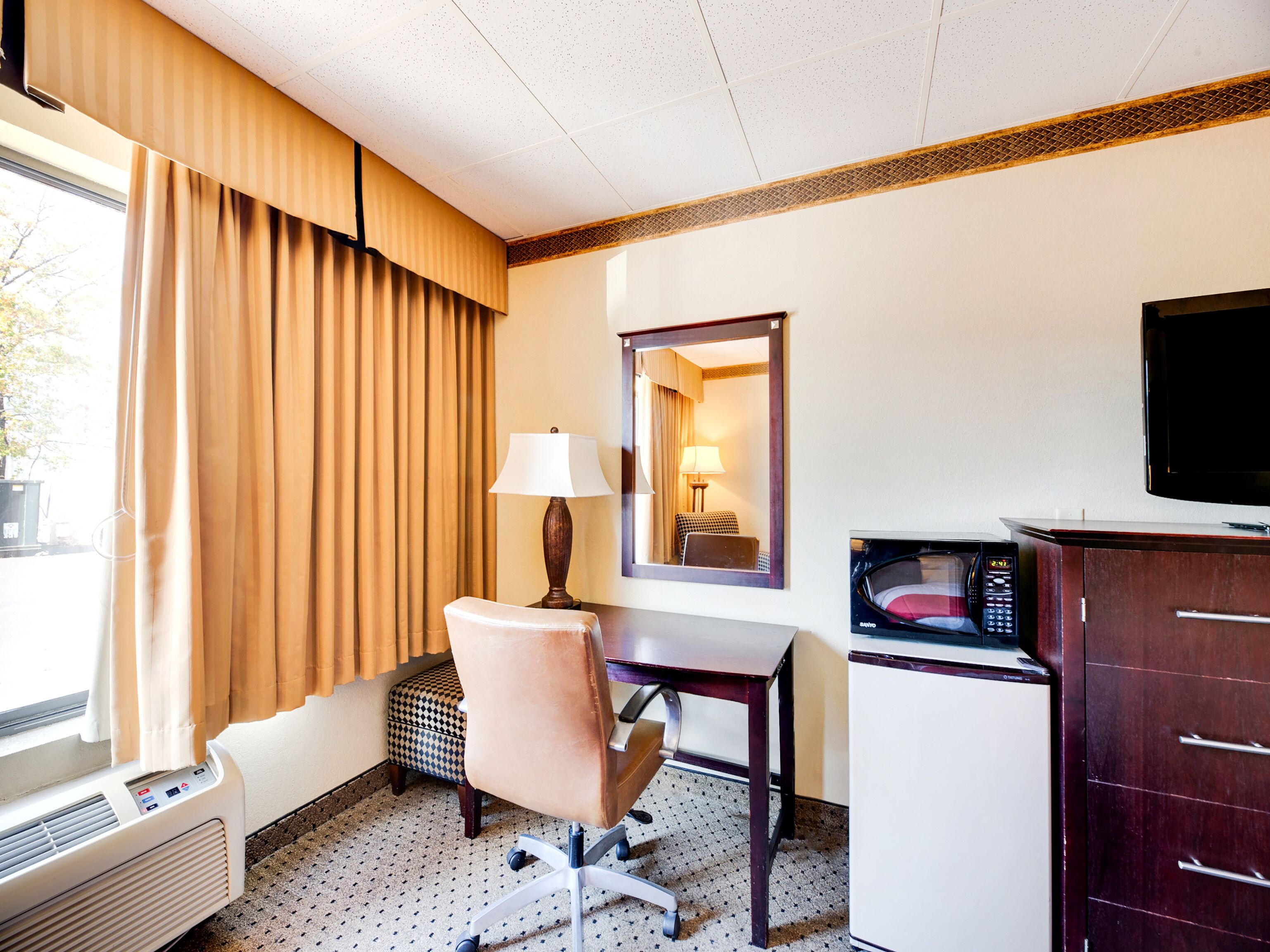 FairBridge Hotel & Conference Center East Hanover - photo 23