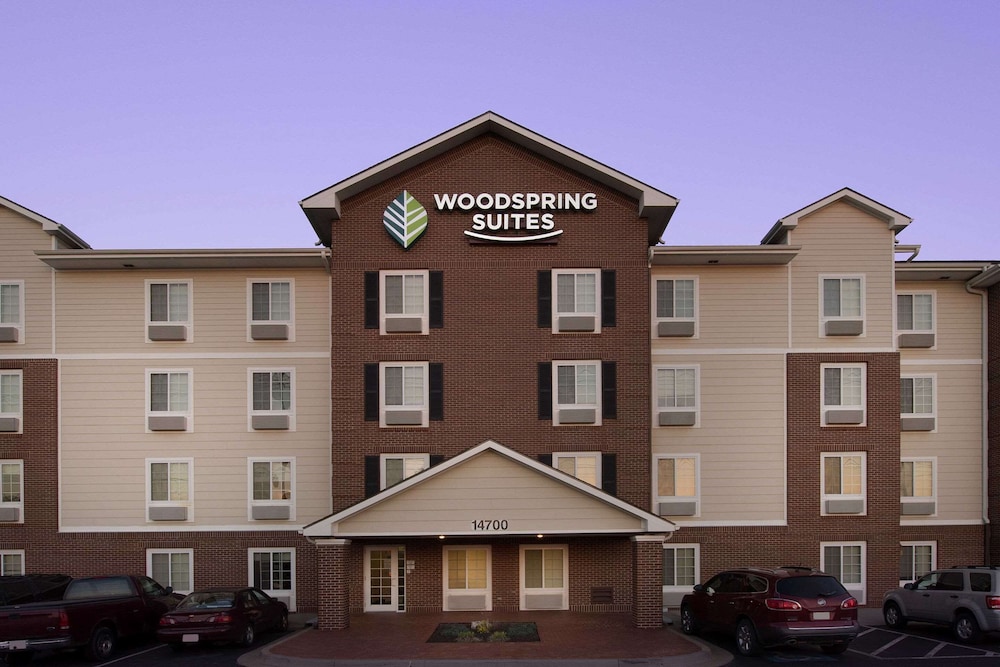 WoodSpring Suites Kansas City Lenexa - photo 20
