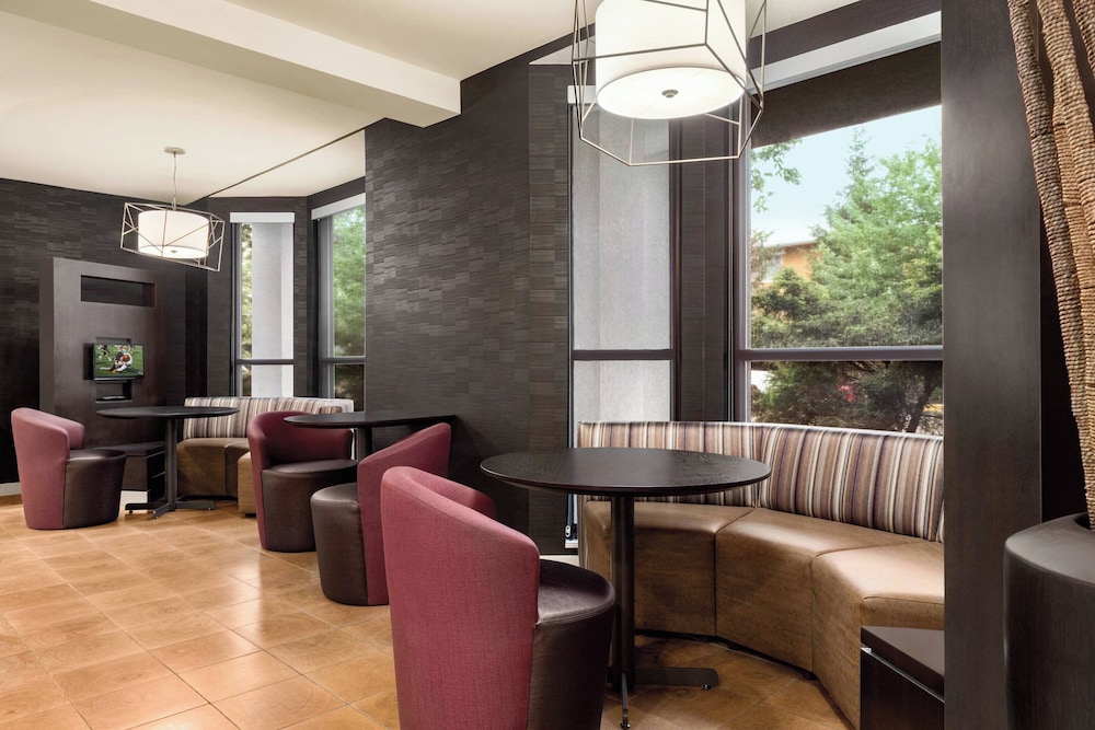 Courtyard by Marriott Dayton North - photo 20