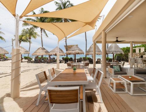 Elements Garden House 5 condo — 4-Star Luxury Hotel in Playa Del Carmen, Mexico