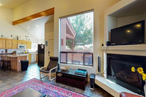 Rim Village - photo 2
