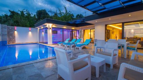 Uzumlu Village 2 Bedroom Villa 1122 — 4-Star Luxury Hotel in Kalkan, Turkey