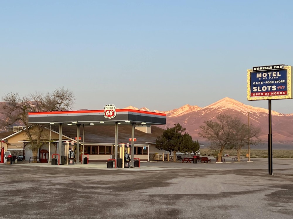 Border Inn Casino — Baker