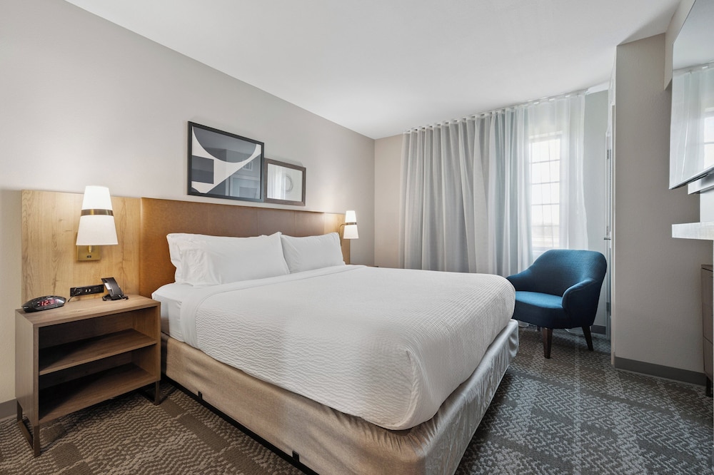 Staybridge Suites Sacramento Woodland - photo 30