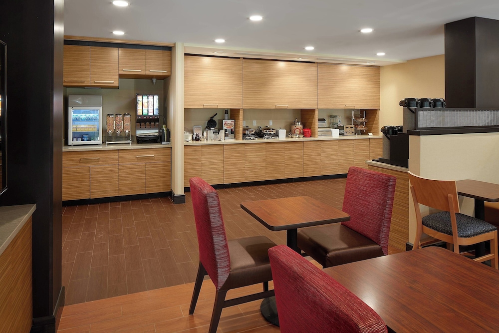 Towneplace Suites by Marriott Danville - photo 24