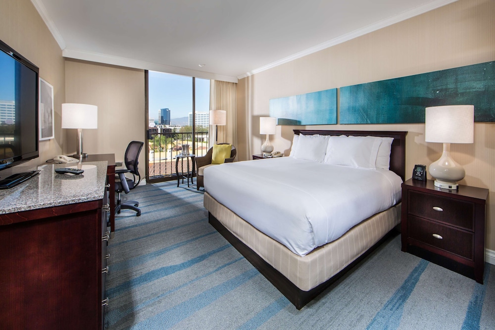 Hilton Irvine Orange County Airport - photo 12