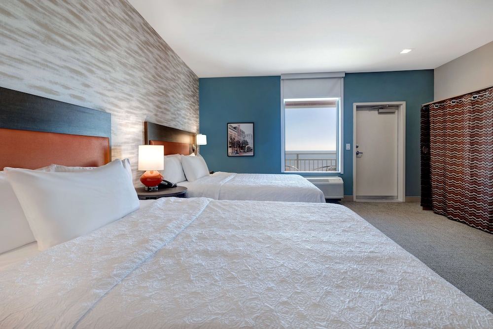 Home2 Suites by Hilton Galveston - photo 9