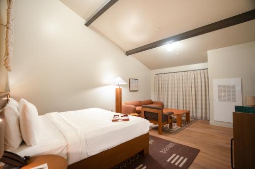Murrieta Hot Springs Resort - photo 11