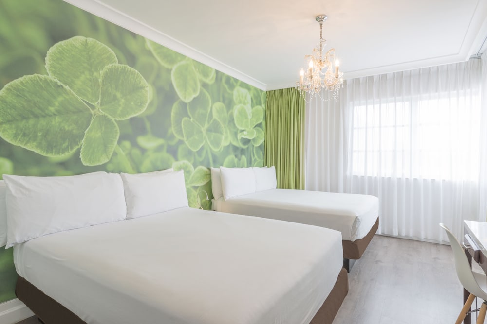 President Hotel - photo 34